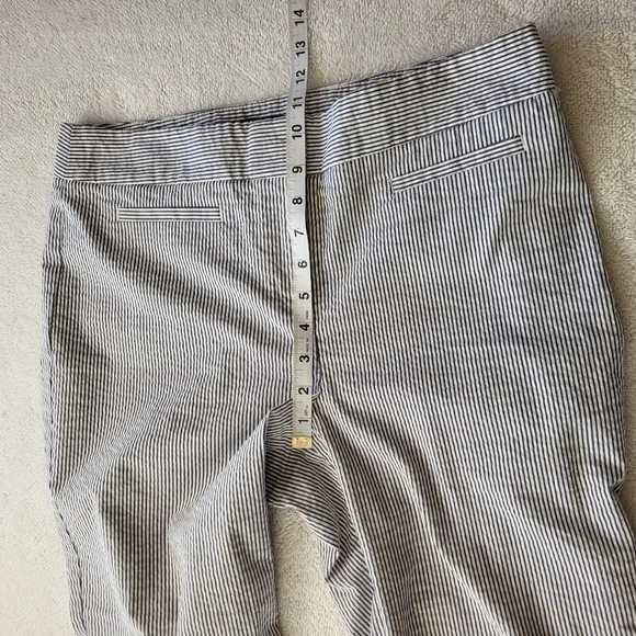 Ann Taylor Kate Blue/White Striped Cropped Leg Pants Women's Size 10 - Picture 5 of 7